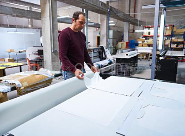 纺织品时装印刷中日历转移机的应用与操作